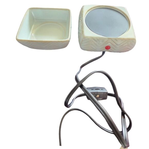 Wax Warmer - Picture 6 of 11